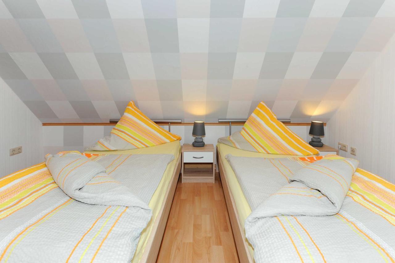 Ferienhaus Tide Bensersiel Bilik gambar